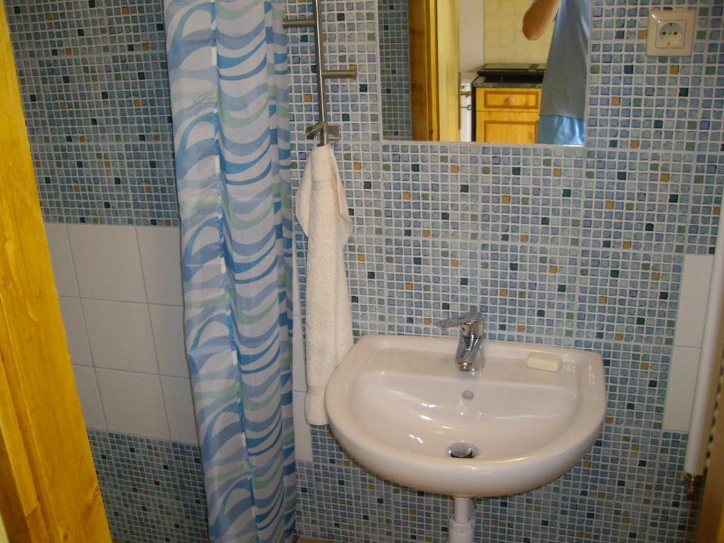 Alpok Tava Vendégház Kőszeg Habitación foto